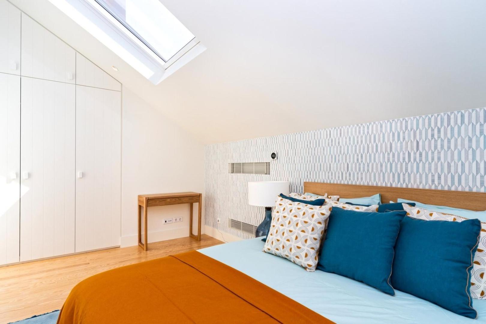 Apartamento Pretty Penthouse On A Quiet St Close To Everything *